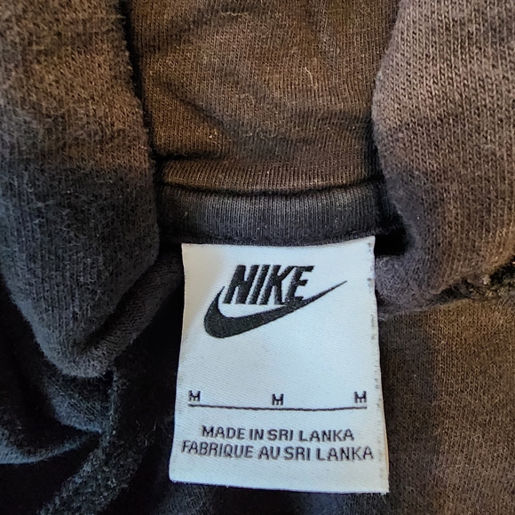 Nike Men's Black Pullover Hoodie - Picture 4 of 4